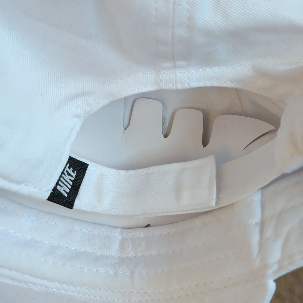 NWT Kid's/Child Youth Club Cap - White